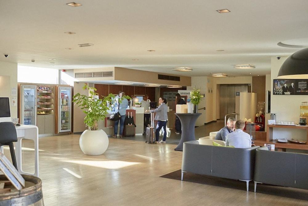 Novotel Antwerpen - Ekeren Bagian luar foto
