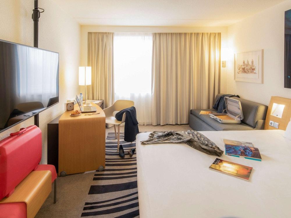 Novotel Antwerpen - Ekeren Bagian luar foto